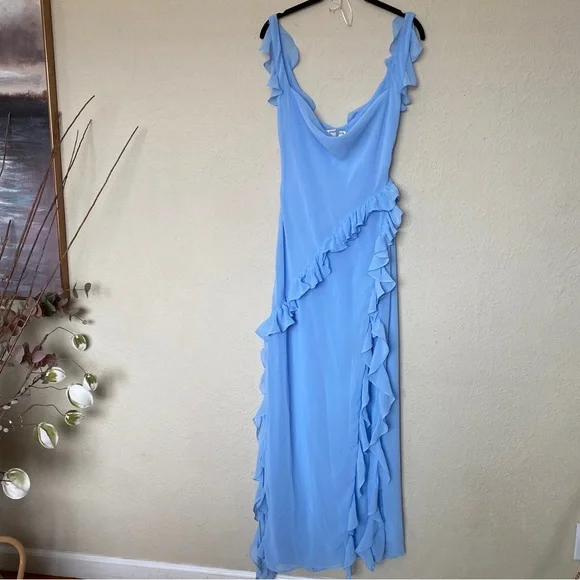 HOUSE OF CB 'Ariela' Soft‎ Blue Ruffle Maxi Dress NWOT size L - Picture 4 of 13